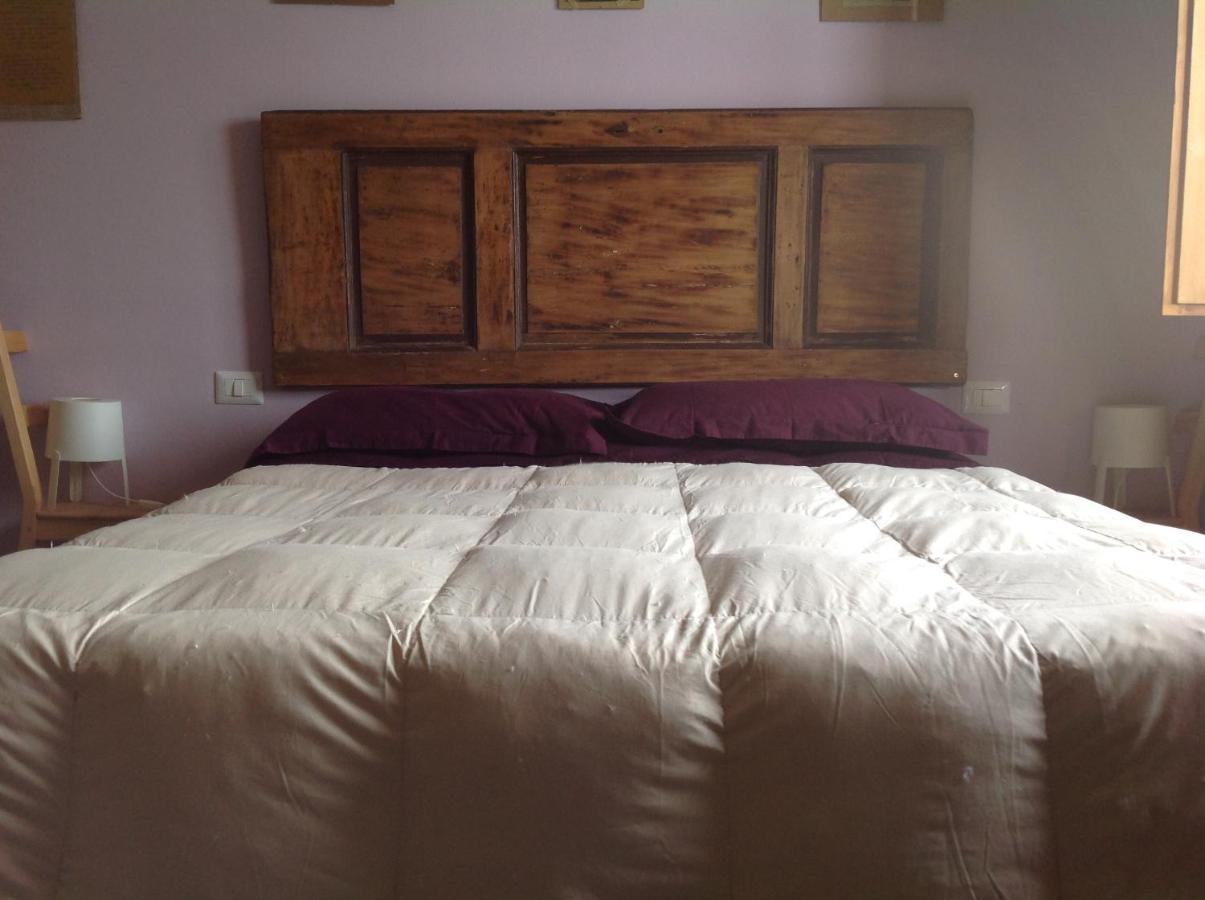 Il Glicine Hotel San Gimignano Buitenkant foto